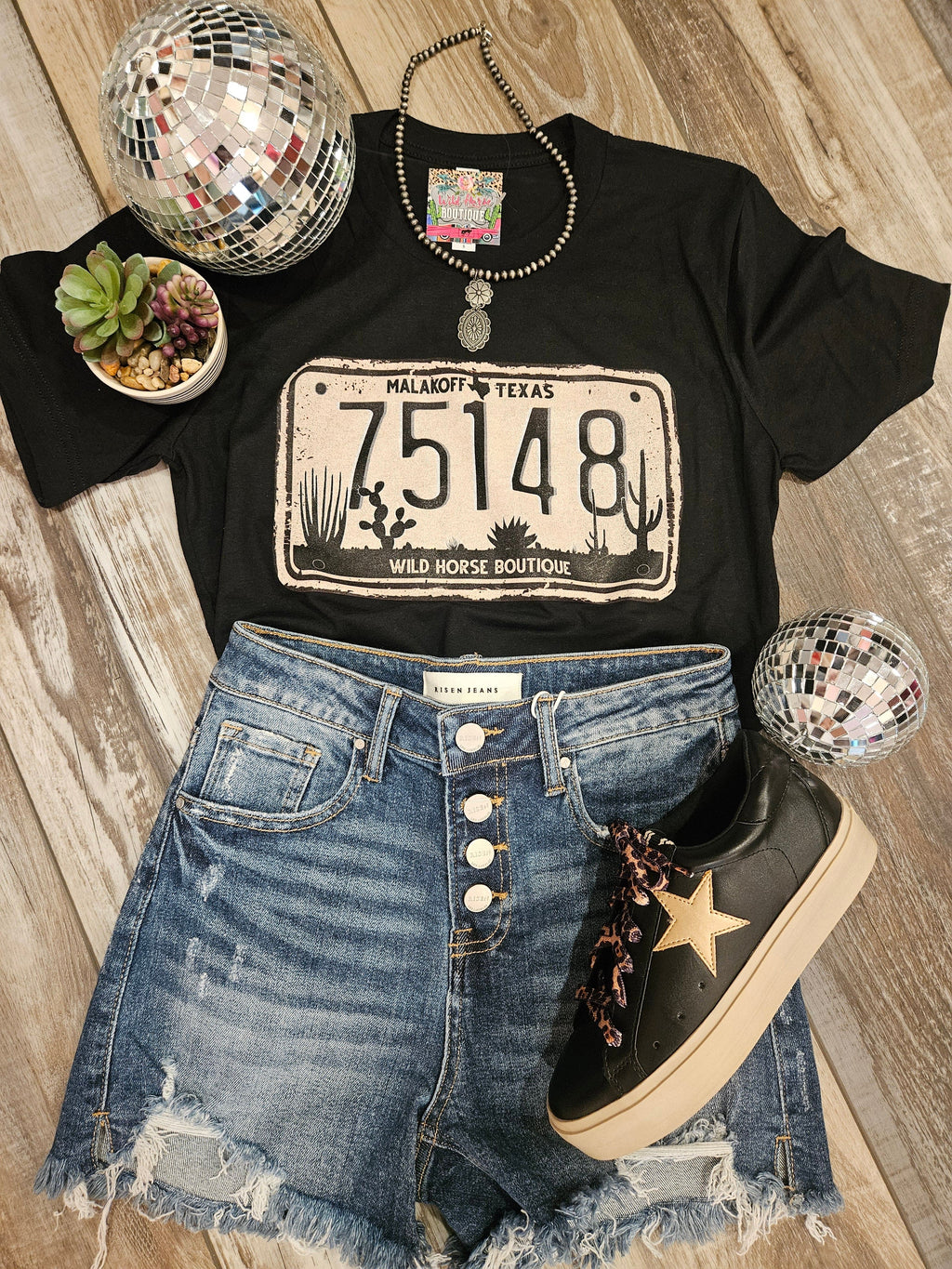 Wild Horse Boutique Apparel & Accessories The 75148 tee