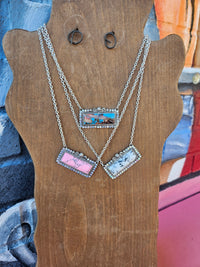 Wild Horse Boutique Necklace The Glitzy Bar Necklace